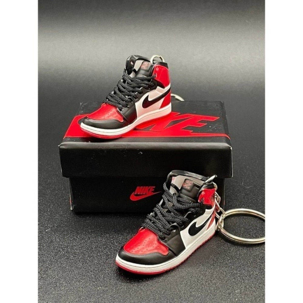 (2) BRED Toe Nike Air Jordan I Keychain with box OG Bulls Red Black High Retro